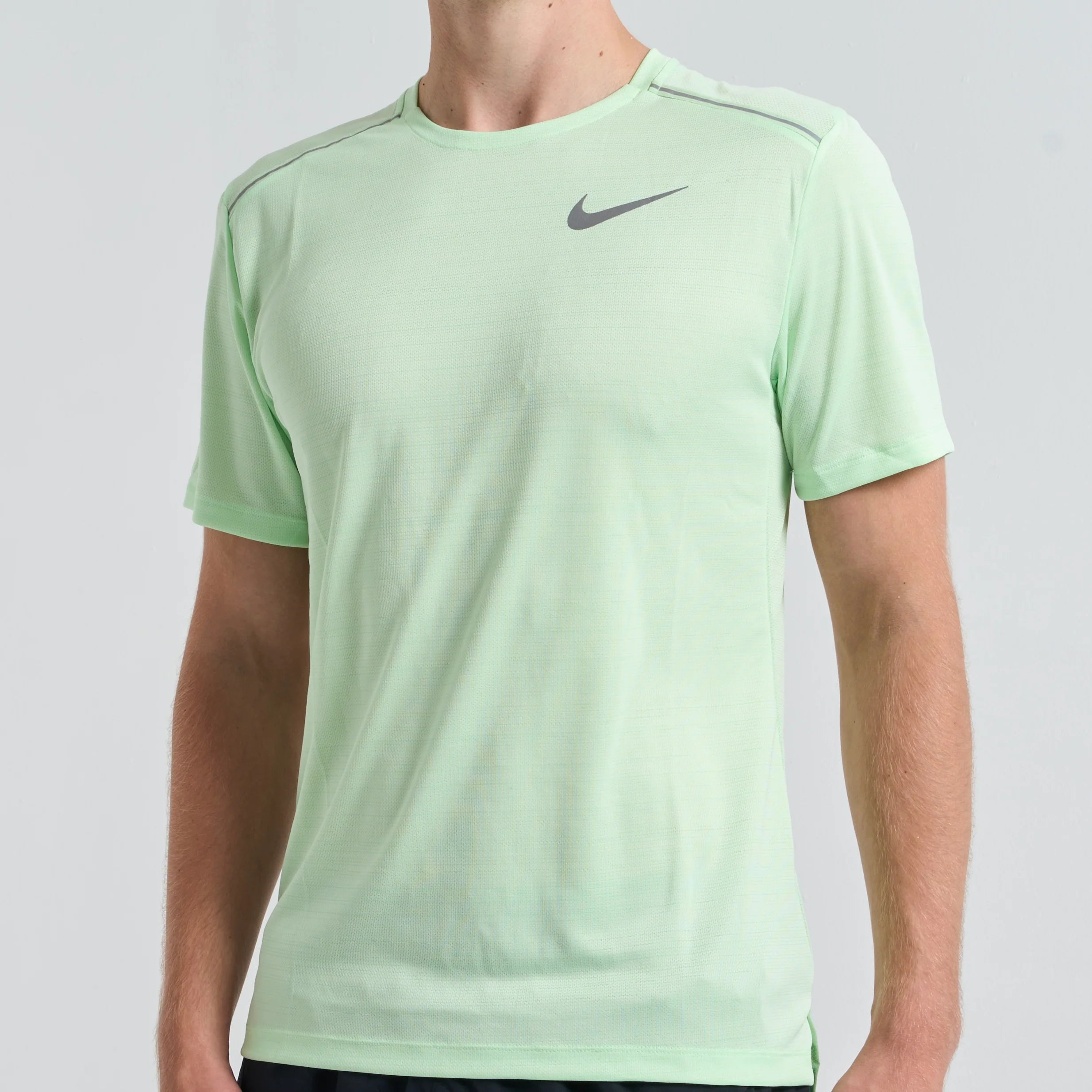 Nike Miler T-Shirt 1.0 - Vapour Green